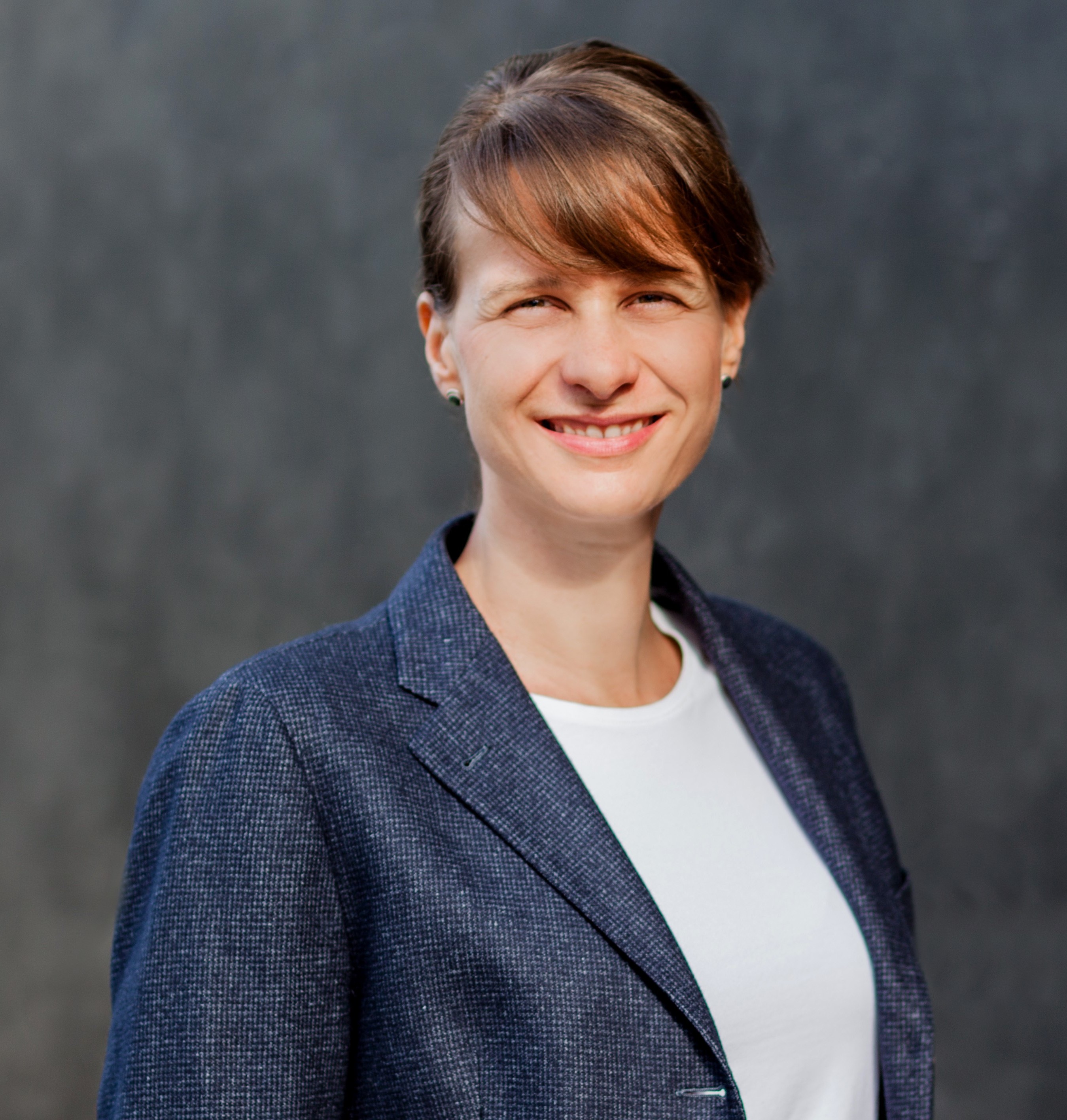Anne Teller